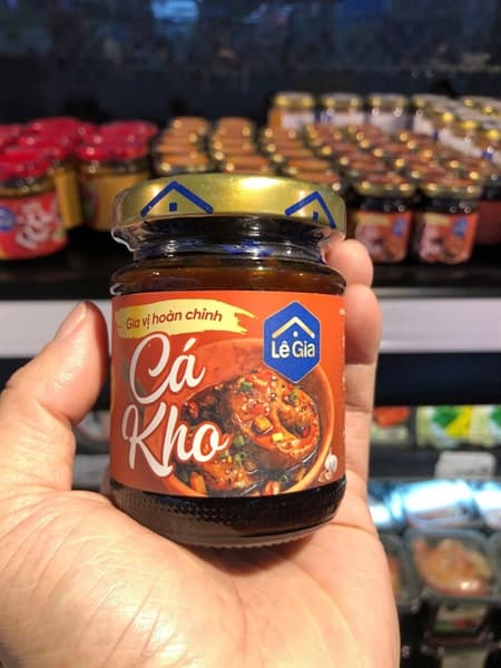 Gia vị hoàn chỉnh kho cá Lê Gia 180g