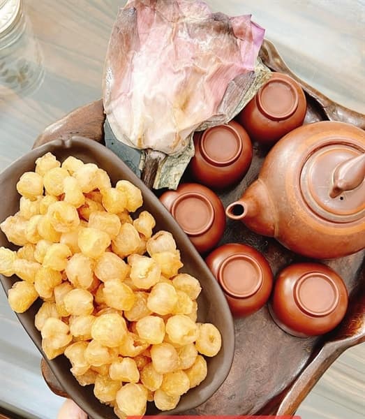 Long nhãn Hương Chi