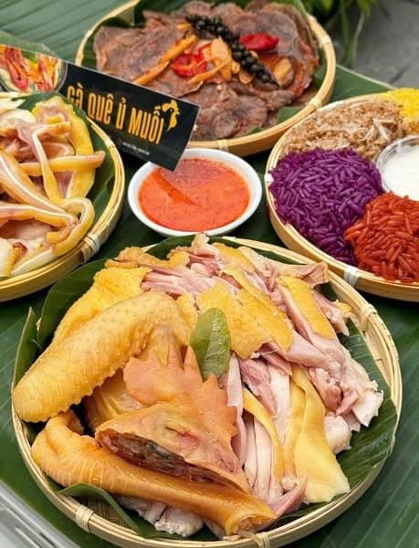 Gà quê ủ muối (1/2 con) 2