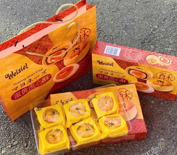 Bánh nướng nhân trứng chảy Weisiel