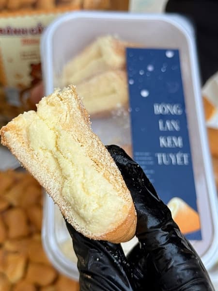 Bông Lan Kem Tuyết