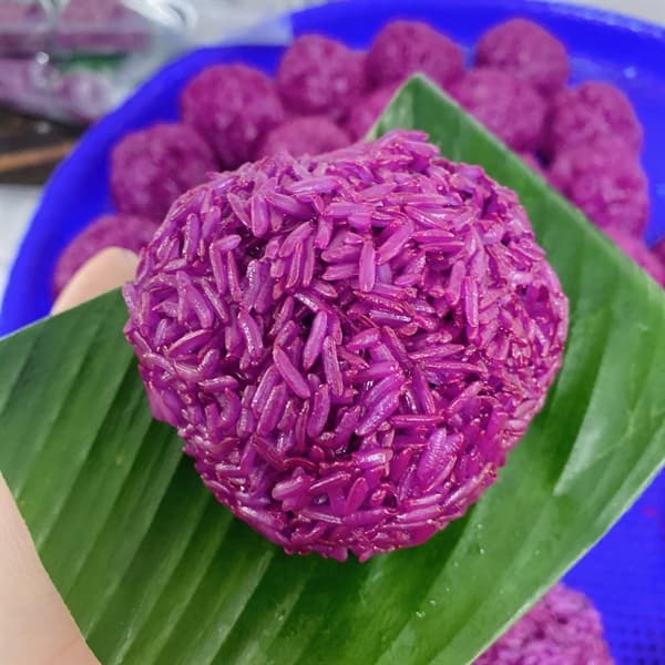 Bánh khúc tím Điện Biên 4