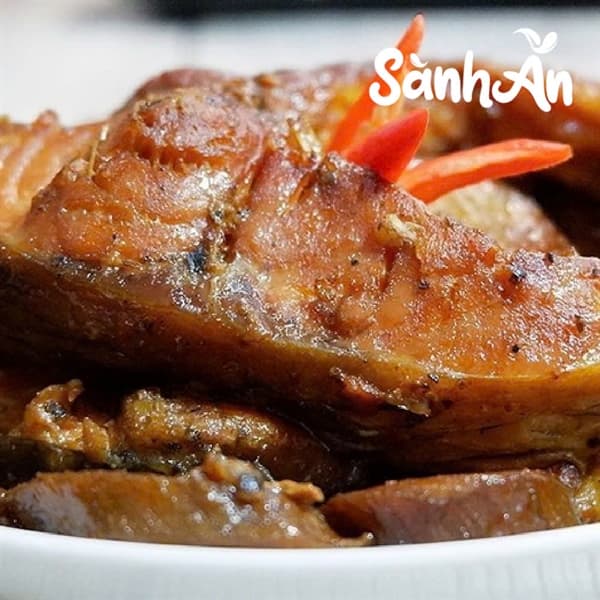 Cá Trắm kho niêu 3