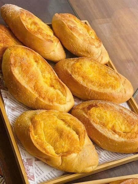 Bánh Mỳ Bơ Pháp LHY
