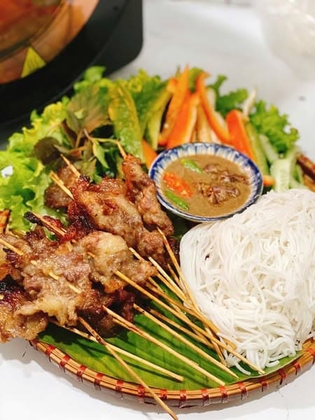 Bún tươi sợi nhỏ Mama Fresh 500gr 3