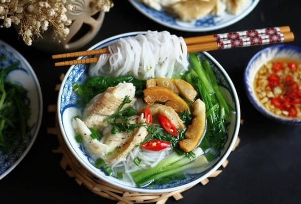 Bún tươi sợi nhỏ Mama Fresh 500gr 4