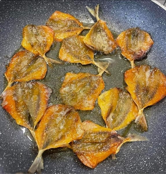 Cá chỉ vàng tẩm gia vị 4