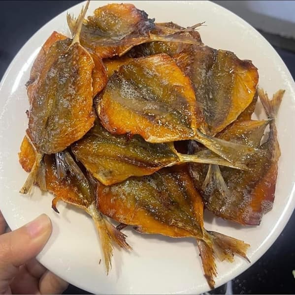 Cá chỉ vàng tẩm gia vị 3