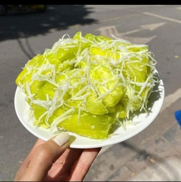 Sắn hấp lá nếp 2