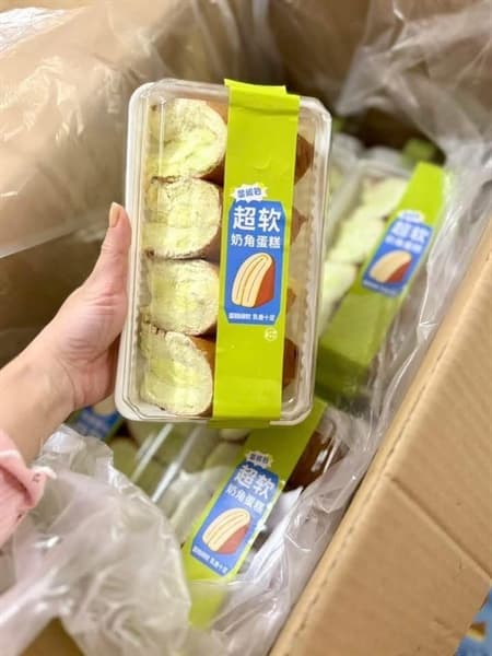 Bánh Bông Lan Trung Vị Dưa Lưới 2