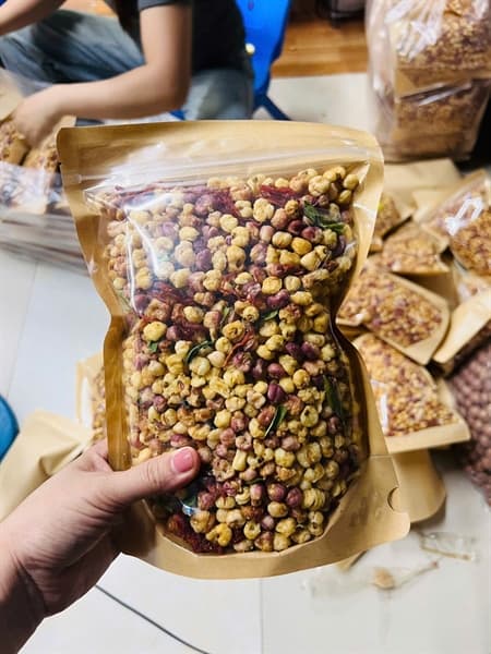 Ngô nếp tím mix bò Khô Lá Chanh 500g 4