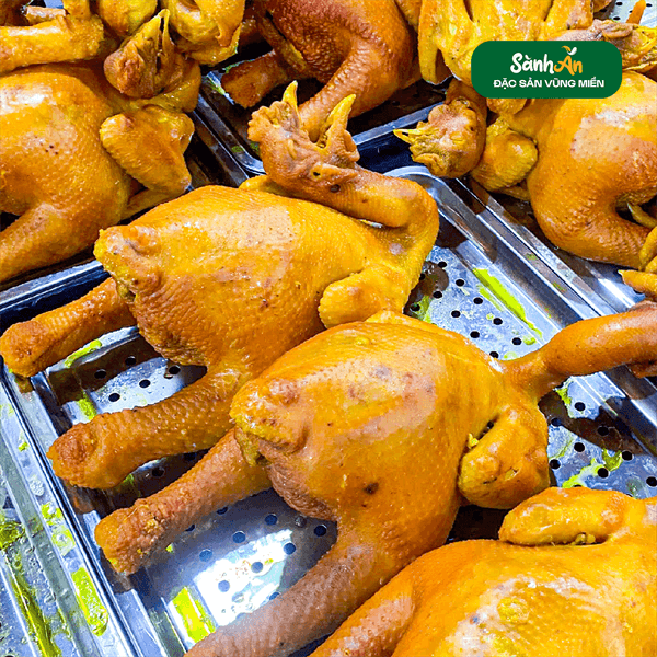 Gà Hồ ủ muối (nguyên con)