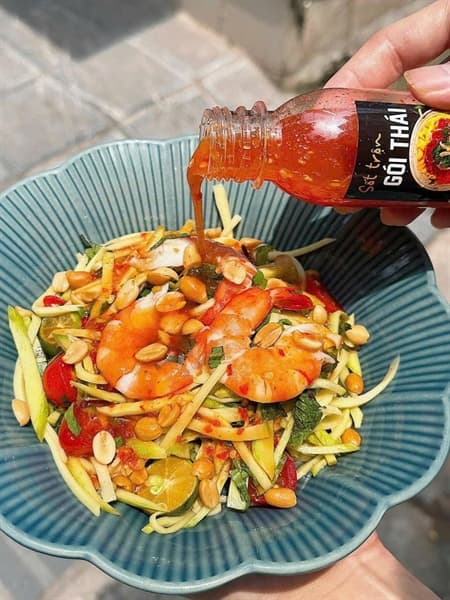 Sốt trộn gỏi thái 2