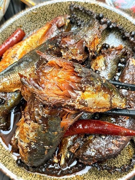 Cá nục kho Huế 5