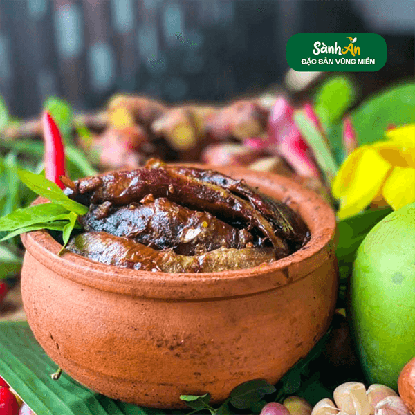 Cá chạch kho niêu 3