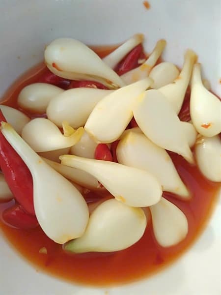 Củ kiệu dầm mắm Huế 500g