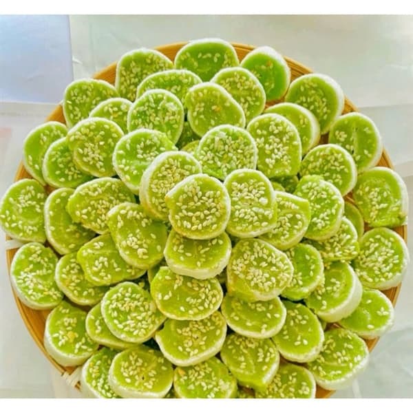 Kẹo dừa dứa non lá dứa (Hộp 300g) 2