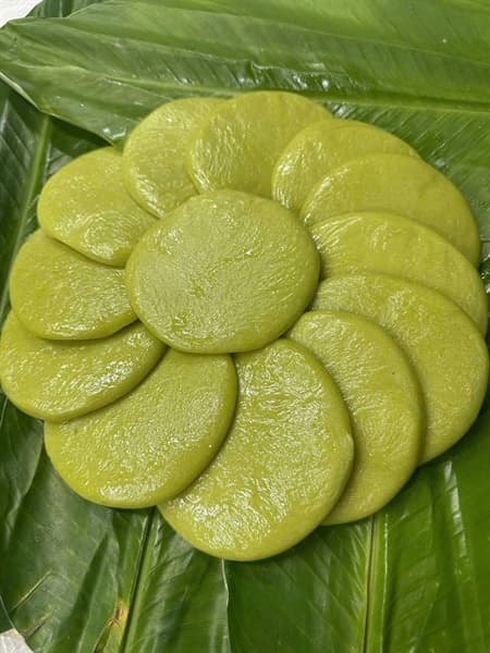 Bánh dày cốm non Hà Giang 2