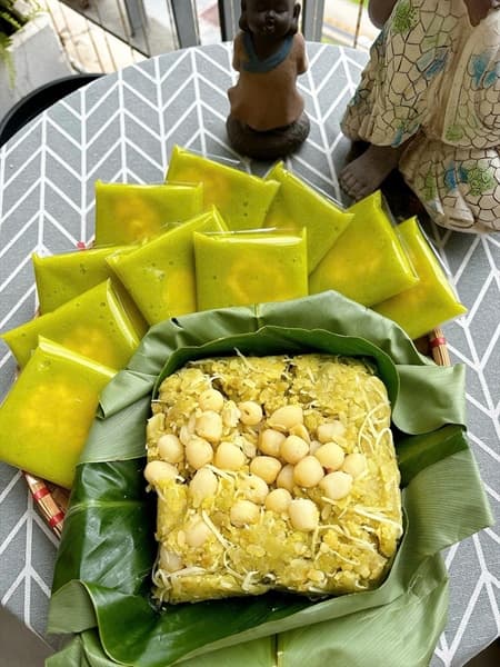 Xôi cốm Mễ Trì 2