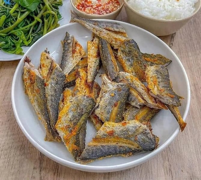 Cá thu non phơi héo 5