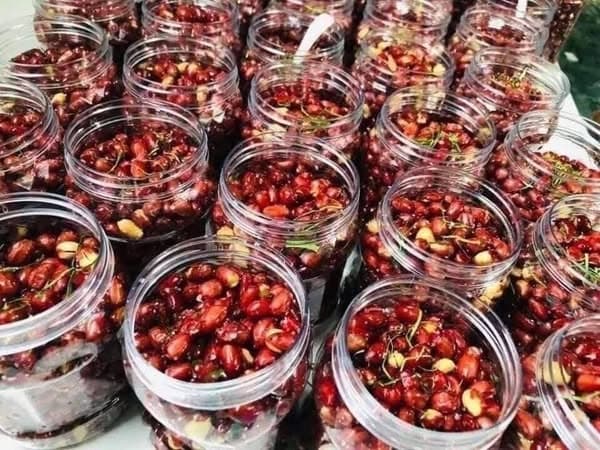 Lạc đỏ rang muối lá chanh 150g 3