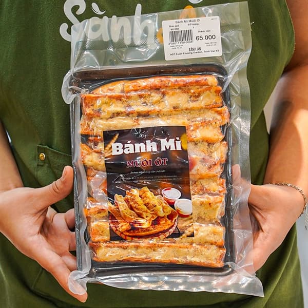 Bánh Mì Muối Ớt