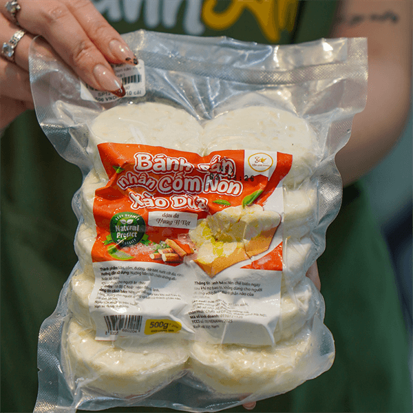 Bánh sắn cốm non xào dừa 3